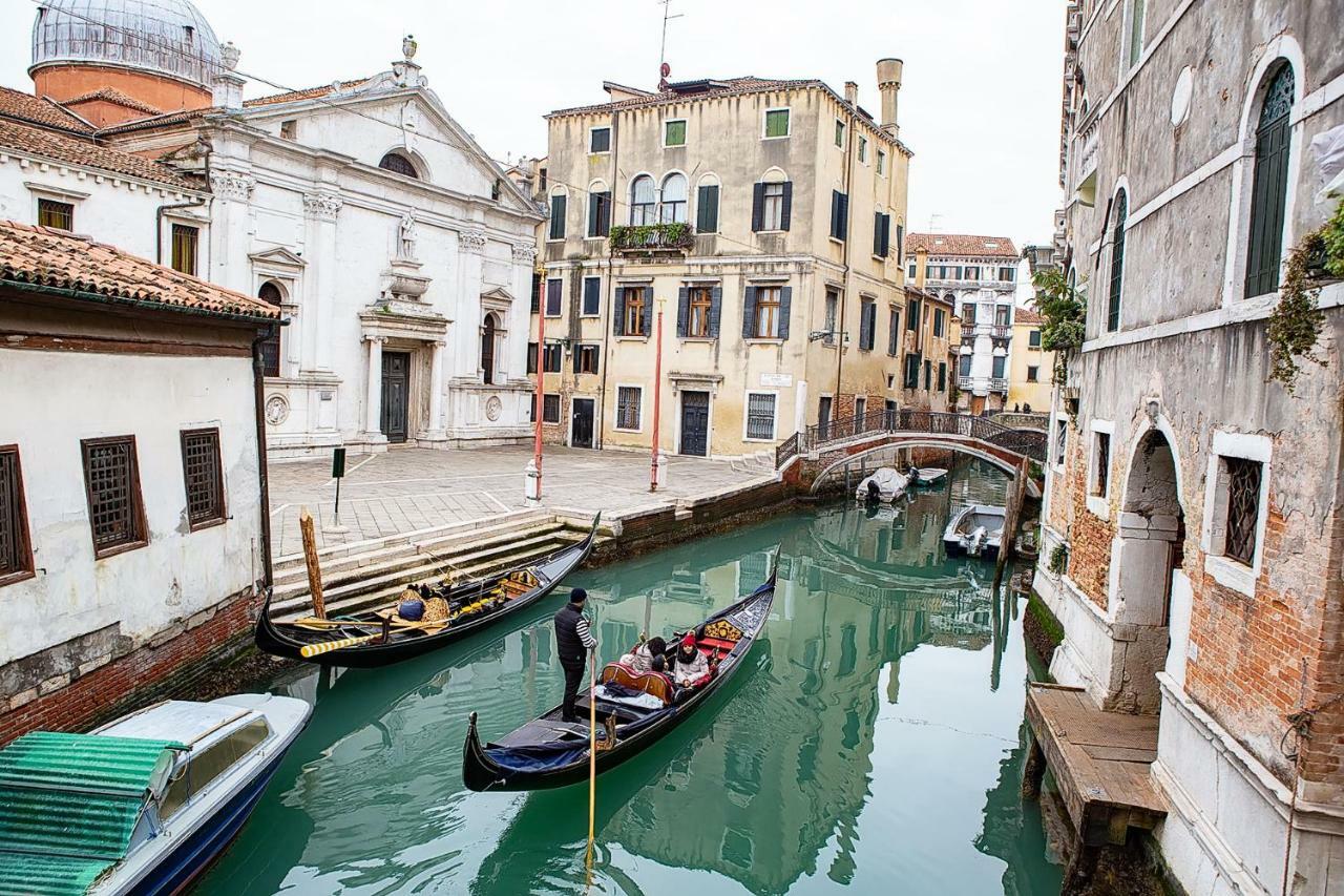 Pink House In Venice City Center Apartment Luaran gambar